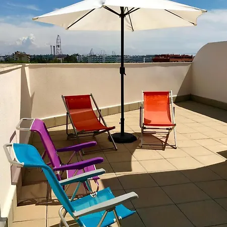 شقة Meddays Apartamento Marc سالو
